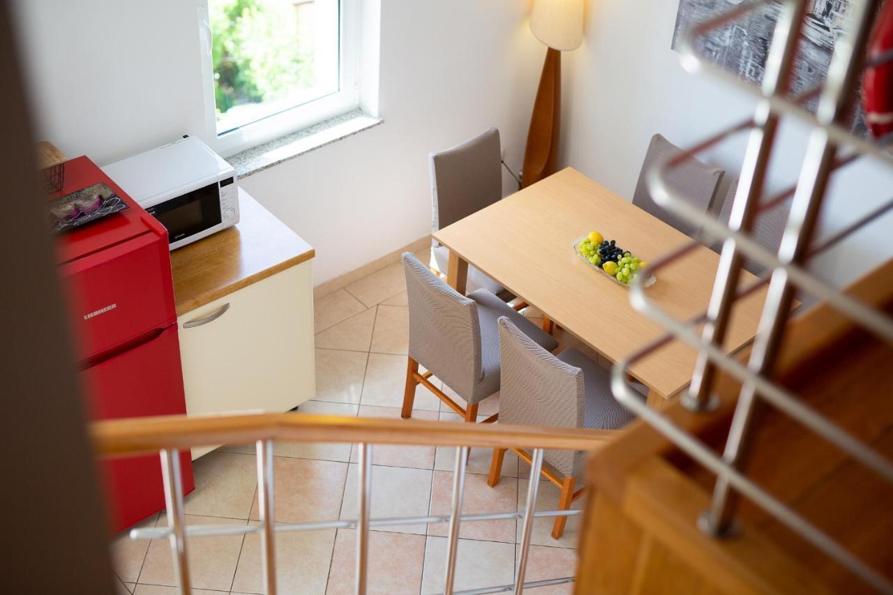 קרק Apartments Adria Danka מראה חיצוני תמונה