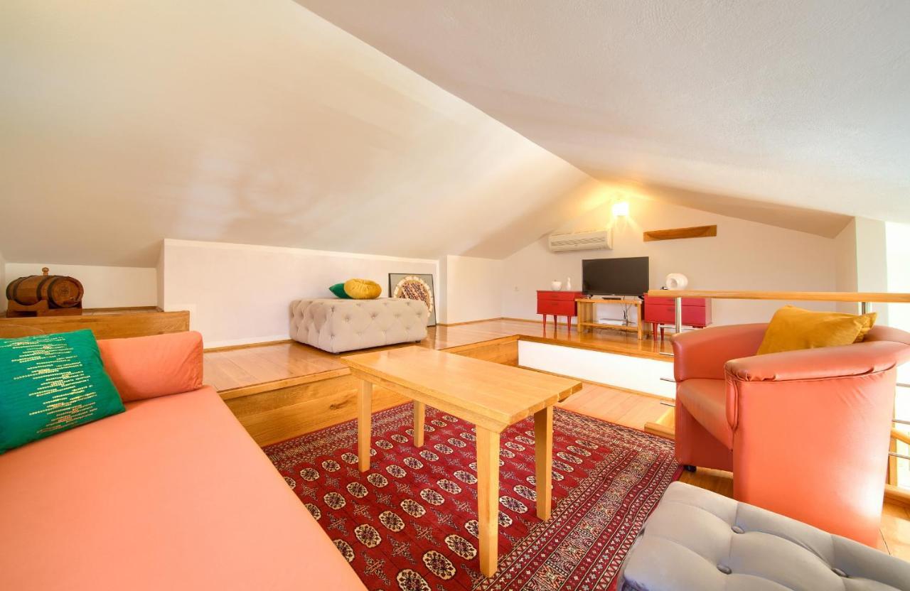 קרק Apartments Adria Danka מראה חיצוני תמונה