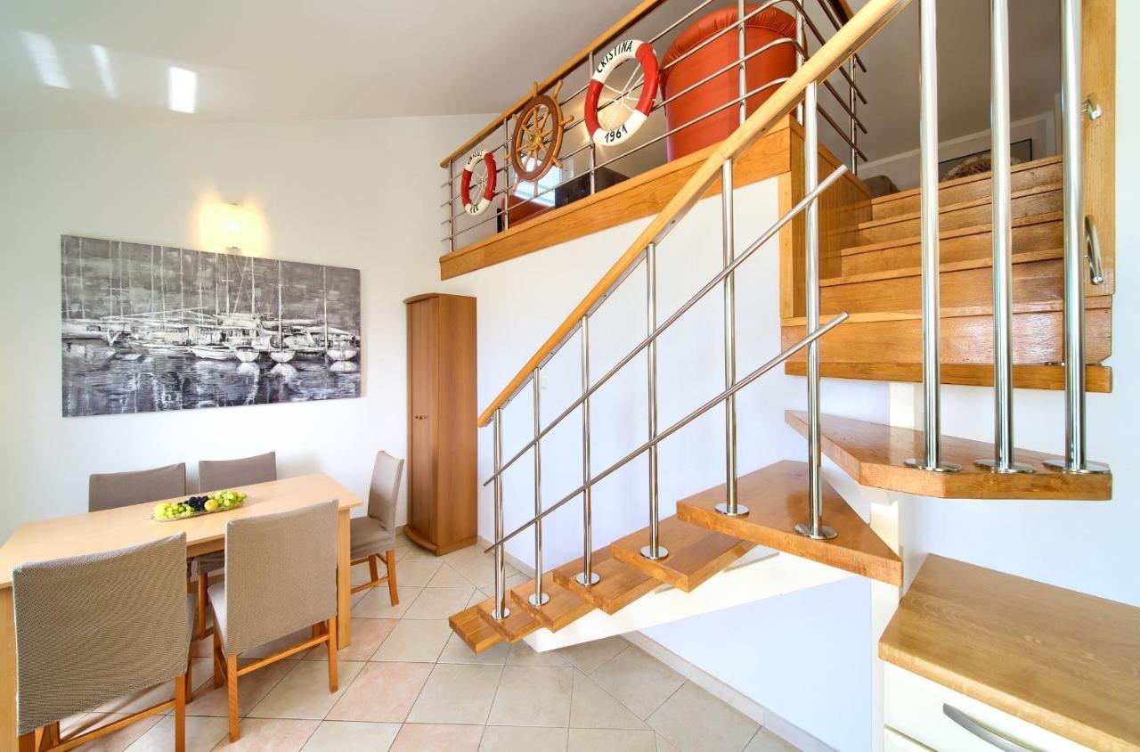 קרק Apartments Adria Danka מראה חיצוני תמונה