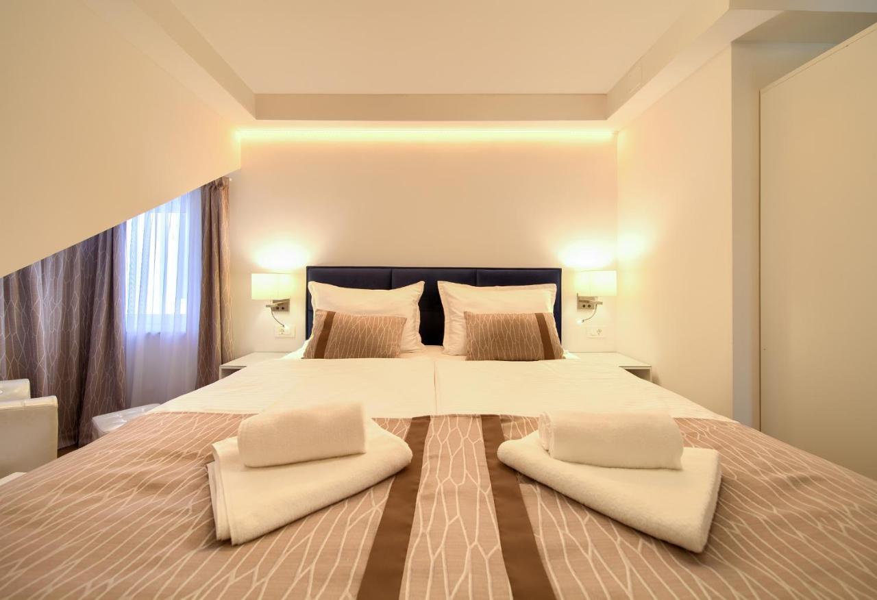 קרק Apartments Adria Danka מראה חיצוני תמונה