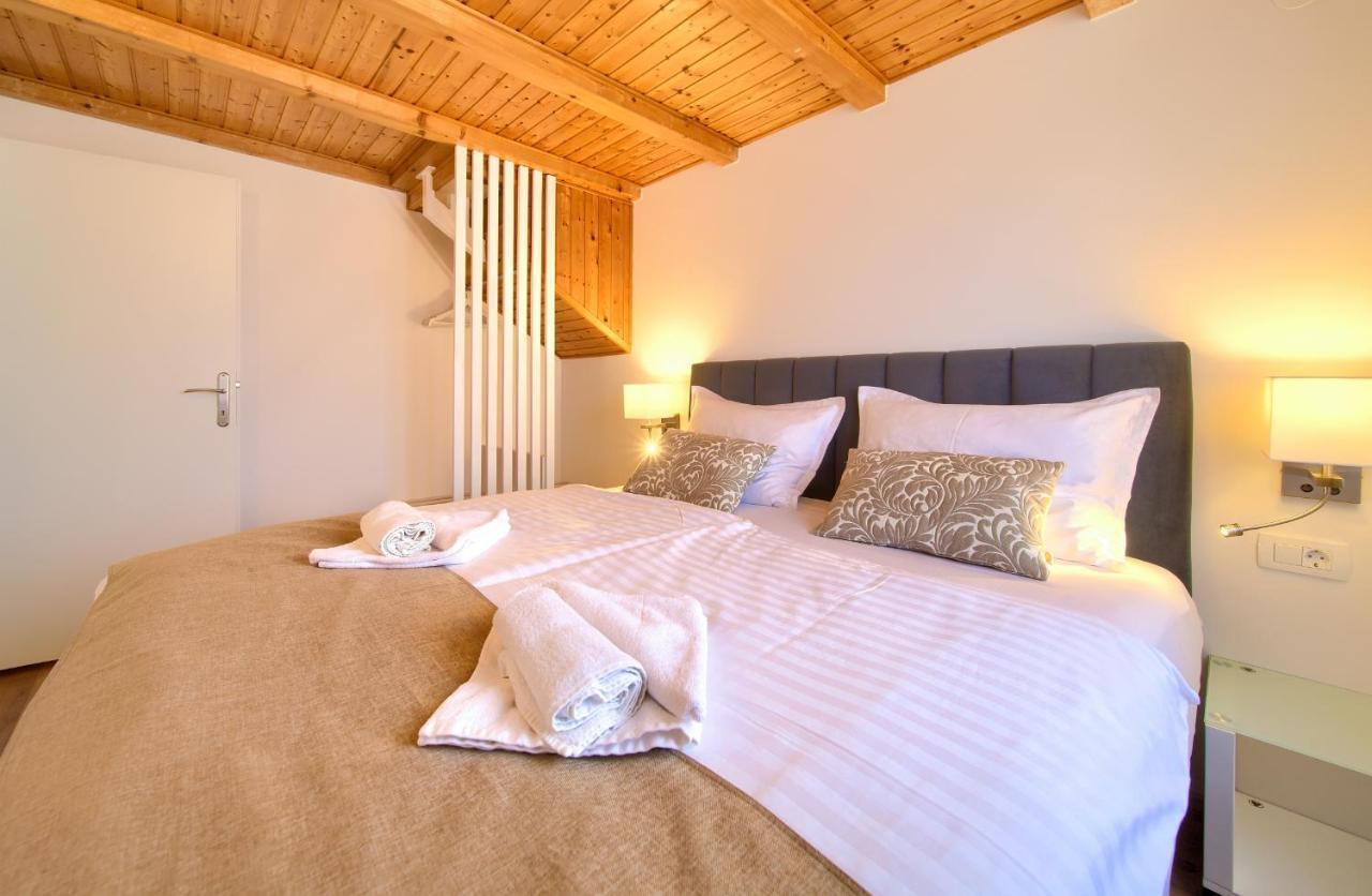 קרק Apartments Adria Danka מראה חיצוני תמונה